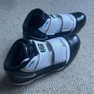 NIKE ZOOM LEBRON SOLDIER III 3 - near mint